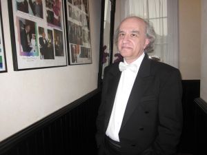 <b>1110 Liszt Evening - Oborniki Slaskie, Parlour of Four Muses 9th.May 2014. Photo by Joanna Nitka</b><br>Alexei Orlovetsky before the start of the concert.